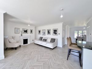 Photo 11- click for photo gallery